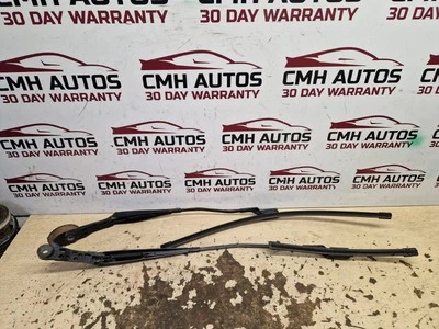 NISSAN PULSAR 2015 PAIR OF FRONT WINDSCREEN WIPER ARMS LEFT & RIGHT 288863ZP0A - Image 1 of 4