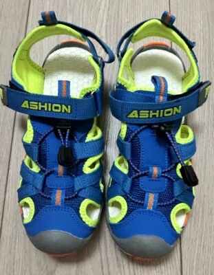 Hiking water Shoes ASHION Woman Mint Condition /Light & durable Size 6 B - Image 1 of 4