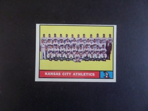 1961 TOPPS KANSAS CITY ATHLETICS TEAM  BASEBALL CARD  #297 EX  #346