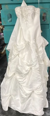 Vestido de baile Allure Sweet Heart branco marfim vestido de noiva com zíper 10 novo com etiquetas - Imagem 1 de 4