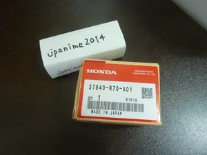 HONDA CAMSHAFT POSITION SENSOR 37840-R70-A01, Accord, Crosstour, Odyssey* - Picture 1 of 7