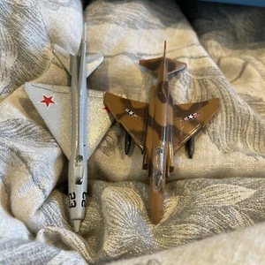 Zee Toys Dyna-Flite A118 US Air Force Grumman F-4C And A Silver Matchbox Plane - Picture 1 of 8