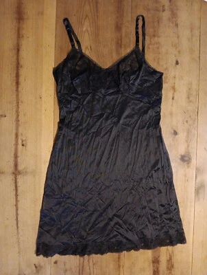 Vtg OLGA 70s 80s Womens 38 Freedom Front Black Lace Full Slip Nylon 988A Goth - Image 1 of 4