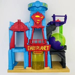 Imaginext Daily Planet Play Set Superman Building 2015 Mattel DC Comics - Picture 1 of 6