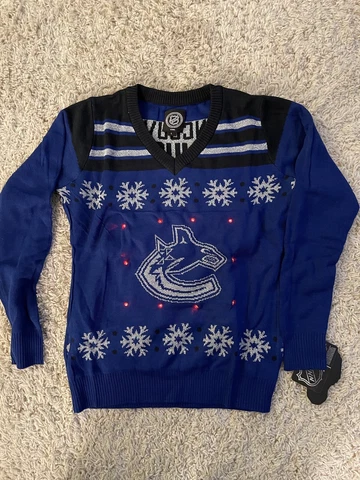 Vancouver Canucks Womens LIGHT-UP Holiday NHL Hockey Christmas Sweater! Medium Cover