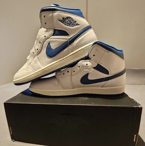 Nike Air Jordan 1 MID SE White/Industrial Blue/Sail Herren Sneaker (FN5215-141) - Bild 1 von 5
