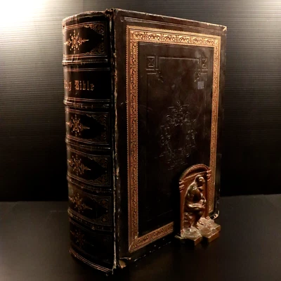 c1860 Commentary On Old Testament + Holy Bible Robert Jamieson Antique Bible - image 1 of 4