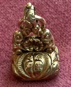 Antique Ornate 9ct Gold watch Fob Pendant With Engraved Amethyst Gem Seal. 7.1g - Picture 1 of 7