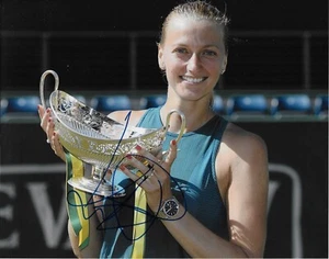 Autographed Petra Kvitova Tennis 8x10 Photo #4 Original - Picture 1 of 2