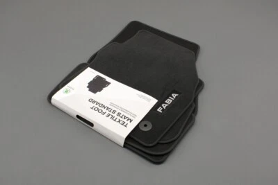 Genuine Skoda Fabia 2022-on RHD carpet floor mats set 6VC061404 — 第 1/2 张图片