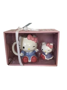 NWT Hello Kitty Ceramic Mug & Mini Figurine Gift Set – Pink Bow Purple Outfit - Picture 1 of 4