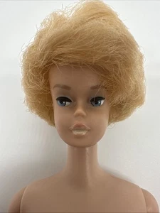 Vintage Bubble Cut Barbie White Ginger Blonde #850 - Picture 1 of 8