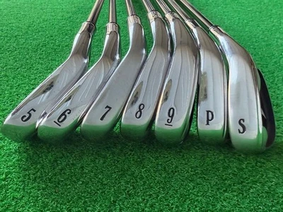 Callaway WARBIRD Irons #5-9,Pw,Sw(7Clubs)/WARBIRD 65/Flex:Regular/ Iron set - Image 1 of 3