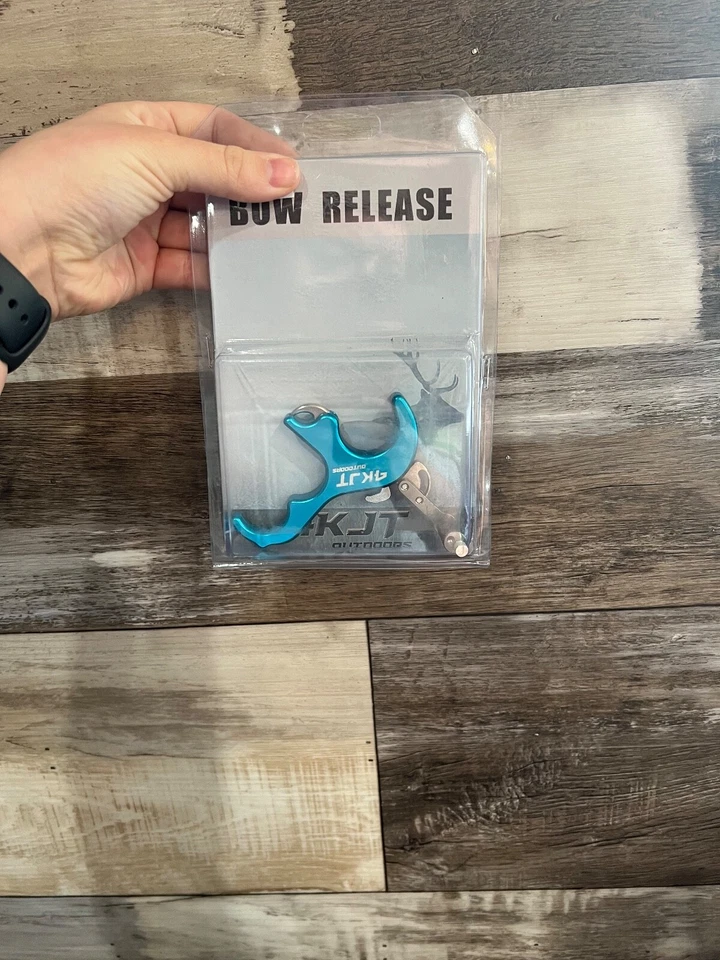 4KJT bow release - Image 1 of 1