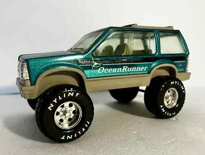 Vintage Nylint 1980s Green Ford Explorer Ocean Runner Pressed Steel 61104-5491 - Image 1 of 4