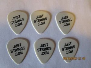 6 Pack of Just Strings.com Promo Guitar Picks - Medium Gauge #227 - Picture 1 of 3