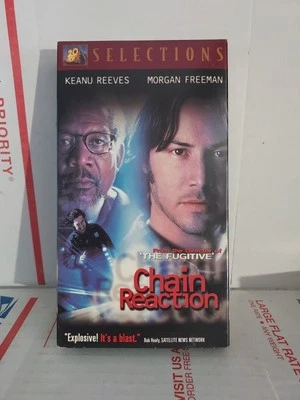 Chain Reaction (VHS, 1996) Keanu Reeves Morgan Freeman Good Used - #108 - Image 1 of 2