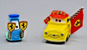 Disney Pixar Cars - FERRARI FANS LUIGI & GUIDO - 1:55 Diecast - Picture 1 of 3