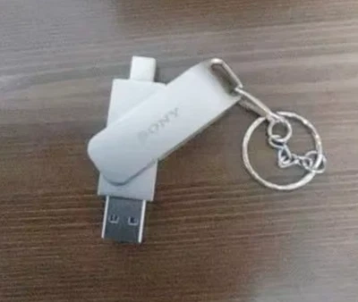 SONY 2TB FLASH DRIVE USB 3.0 / USB-C WITH KEYCHAIN | CALIFORNIA, USA SELLER - Image 1 of 4