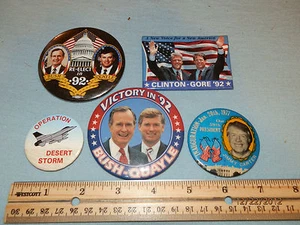 Collection of 5 Pinback Political Buttons Bush Clinton Quayle Clinton - Picture 1 of 1