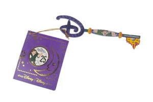 Disney Store Glöckner von Notre Dame 25th Anniversary Schlüssel Weihnachtsschmuck NEU - Bild 1 von 2