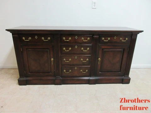 Henredon French Country Distressed Buffet   Cabinet Sideboard Sever Cover
