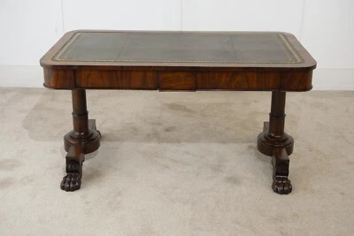 Par de sillas doradas francesas antiguas Fauteuils Foto 1 de 4