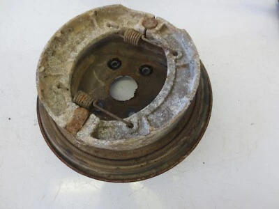 Yamaha Timberwolf 250 1996 ATV usado OEM freno delantero derecho placa de respaldo panel  Foto 1 de 2