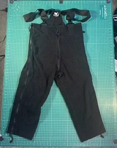 Military Winter Bib Overalls Polartec Cold Weather Black Fleece MEDIUM SHORT REG - Picture 1 of 8