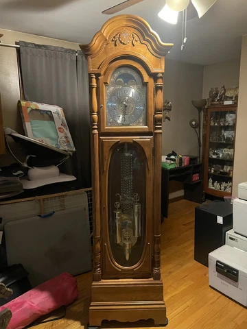 Howard Miller Schultz 79th Anniversary Grandfather Clock 611-044 Cover