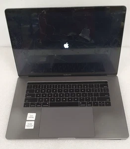 Apple Macbook Pro 15 2017 A1707 - als Ersatzteil Defekt Bitte lesen!!! - #0918 - Afbeelding 1 van 8