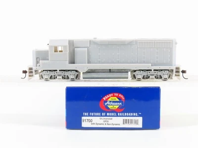 HO Scale Athearn RTR 91700 Undecorated GP35 Diesel Locomotive - DCC Ready - Image 1 of 4