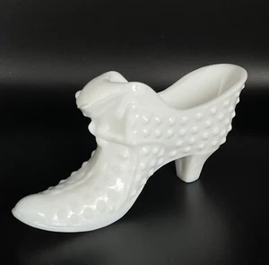 FENTON Milk Glass Hobnail Slipper Shoe Vintage White glass - Picture 1 of 6