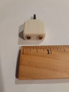 New 3.5mm Male Jack Headphone Splitter Adaptor 1x Stereo Plug to 2x Sockets USA - Picture 1 of 6