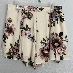 Blue Blush 100% Rayon Blush Floral Pullon Shorts Size Medium - Picture 1 of 6