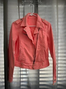SALMON COLOR GIRLS JACKET, WORN, NO TAGS, LOOKS LIKE A SMALL, 15IN SHOULDER, 22 - Picture 1 of 3