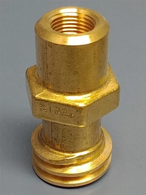 MEC ME220M Forklift 1-1/4" Male Acme x 3/8" FPT Connector