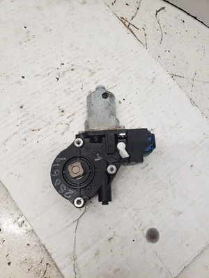 Used Front Left Window Motor fits: 2015 Nissan Altima Front Sdn w/automatic up a - Image 1 of 4