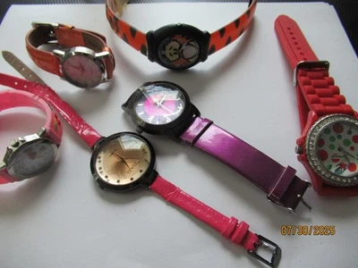 Women's kids watch lot Lady bug Tigger DKNY Snap Terner DJUDI - Image 1 of 4