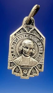 Vintage Catholic St Vianney Cur D’Ars, St Philomene Petite Silver Tone Medal - Picture 1 of 3