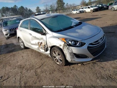 2014 Hyundai Elantra GT Front Seat Belt Retractor Used - No Buckle Included - Image 1 of 4