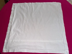 Taie d'oreiller ancienne à jours pur coton 71 cm x 68 cm  réf T133 - Picture 1 of 4
