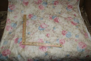 Fondo Crema Brocado Rosas Rosa Azul Flores Decoración Hogar Tela 3 Yardas + 60 W  - Imagen 1 de 2