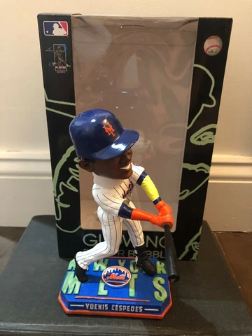 Yoenis Cespedes New York Mets Glowing MLB Bobblehead Cover
