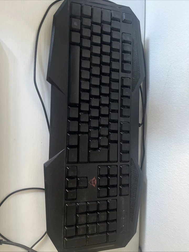 tastiera Trust Gxt - Immagine 1 di 3