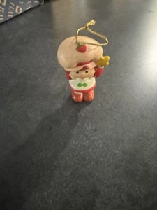 De colección American Greetings Estrella Amarilla Pastel de Fresa Adorno de Navidad 1983 - Imagen 1 de 4