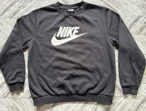 Nike Sweatshirt Boys XL Black Sweater Center Swoosh Outdoor Gym Sports Crewneck - Picture 1 of 8