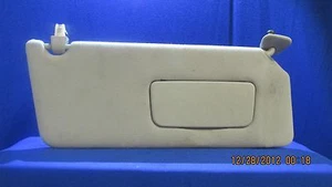 2002 2003 2004 2005 2006 Toyota Camry Sun Visor Passenger Right Gray OEM - Picture 1 of 2