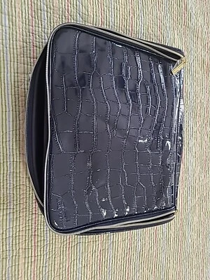 ESTEE LAUDER TRAIN CASE COLECCIÓN CUERO REPUJADO AZUL Solo Estuche Foto 1 de 4