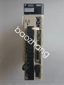Una unidad nueva sin paquete SGDV-2R8A21B SGDV-2R8A21B002000 # DHL o Fedex - Imagen 1 de 2